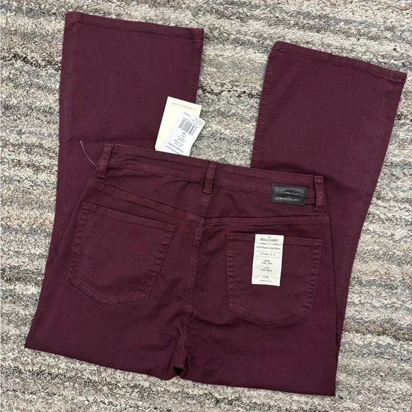 Current/Elliot Mid Rise Cropped Bootcut Jeans Sz 30 NWTCurrent/Elliot Jeans -